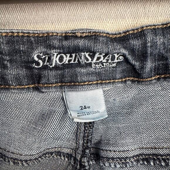 St John's Bay Women's Jeans Size 24W Blue Denim Embroidery Pockets Bootcut - Picture 8 of 12